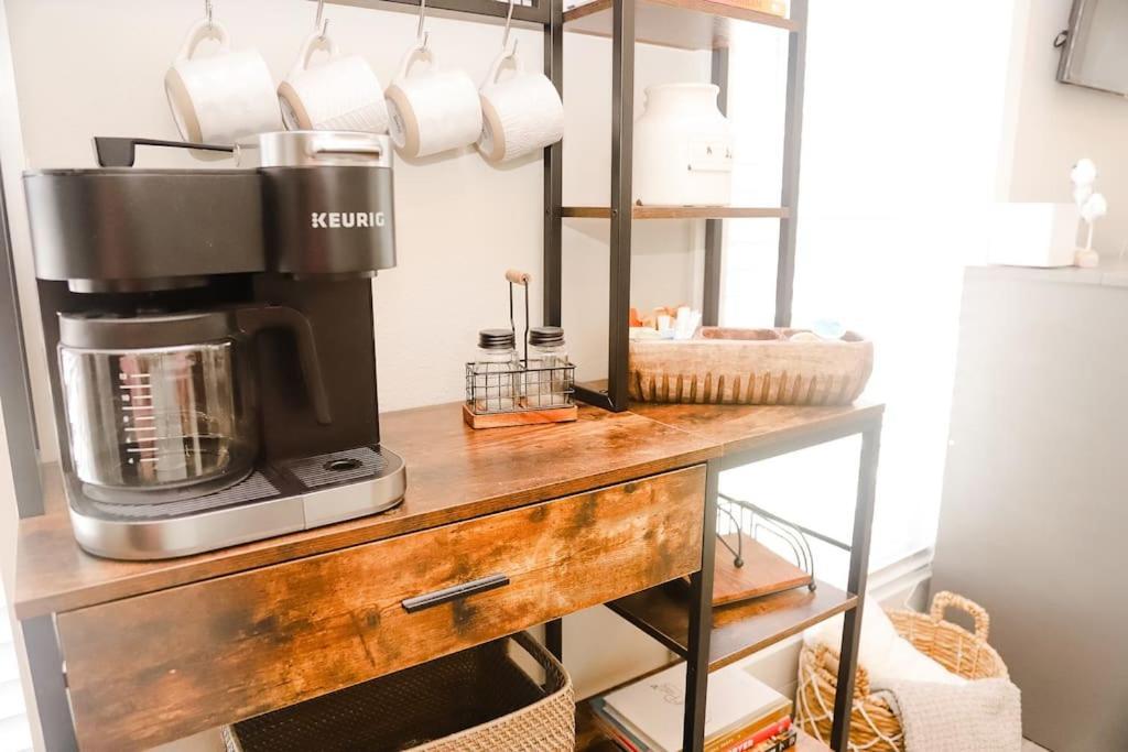 The Little Getaway-Sleeps 4, Firepit, Pet Friendly Villa Pottsboro Kültér fotó